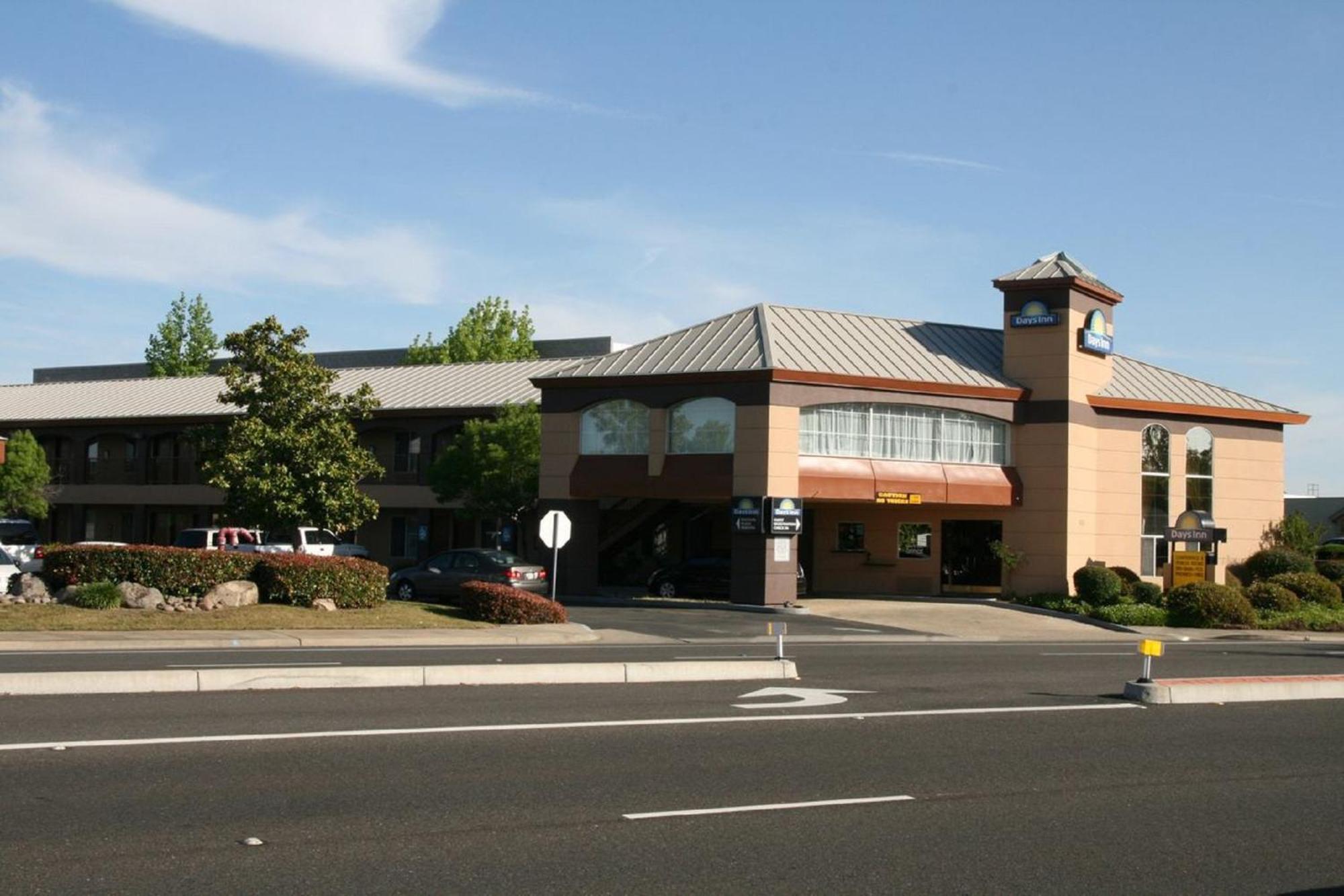 Days Inn By Wyndham Rocklin/Sacramento Exterior foto