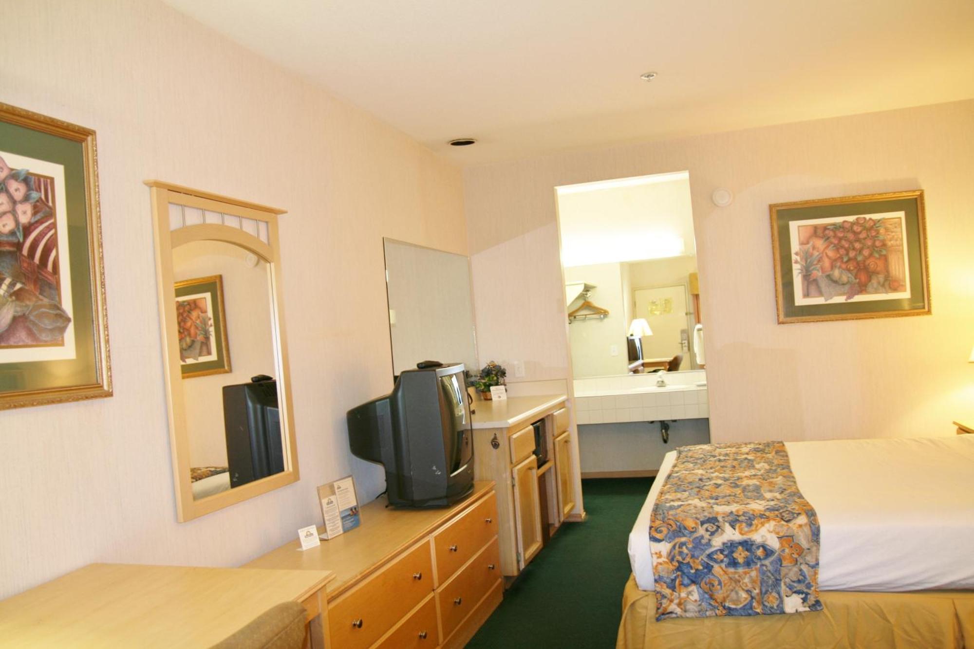 Days Inn By Wyndham Rocklin/Sacramento Exterior foto